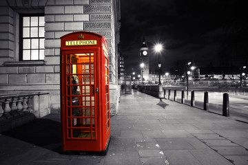 Red phone booth, Big Ben