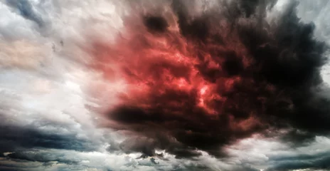Selbstklebende Fototapete Himmel Fantastischer Himmel kündigt Apokalypse an