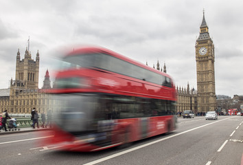 Fototapeta na wymiar London bus passing Big Ben