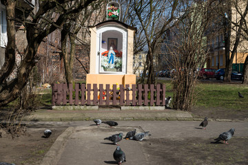 Obraz premium Little chapel in Warsaw's Praga