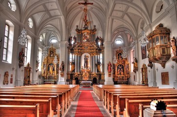 Fototapeta na wymiar Pfarrkirche Sankt Andreas