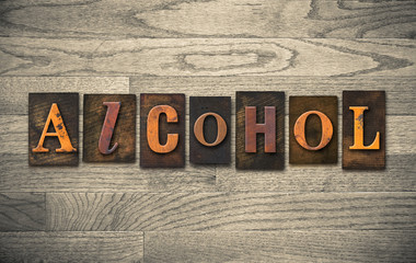 Naklejka premium Alcohol Wooden Letterpress Theme
