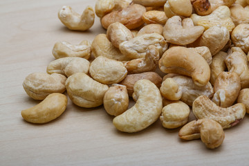 Cashew nuts