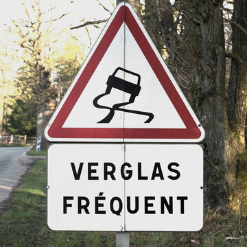 Panneau "verglas fr&eacute;quent"
