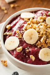 Healthy Organic Berry Smoothie Bowl