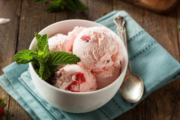 Cold Strawberry Ice Cream