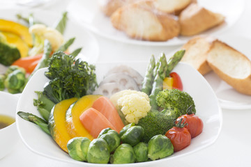 朝食のホットサラダ