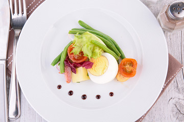 salad with egg