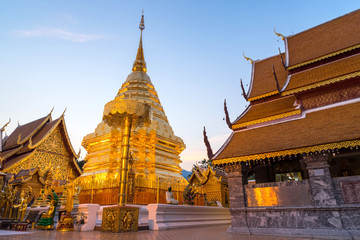 Fototapeta premium Golden Pagoda in Wat Phra That Doi Suthep is attractive landmark