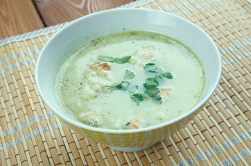 Allgauer Kasesuppe