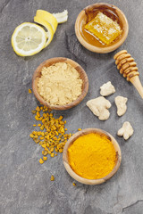 Ginger, Turmeric, lemon and honeycomb