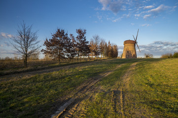 wiatrak holenderski © Mike Mareen