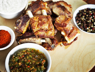 ribs with sauce