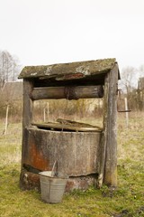 Stara studnia © fotovapl