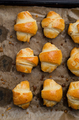 Mini croissants with cheese