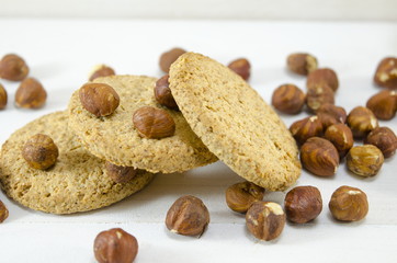Oatmeal cookie and hazelnuts