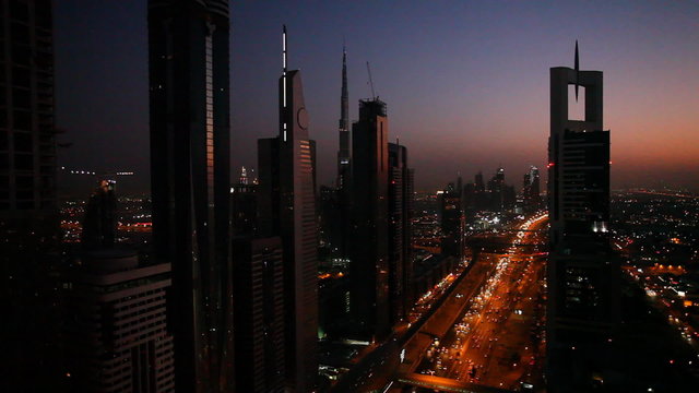 dubai dusk traffic