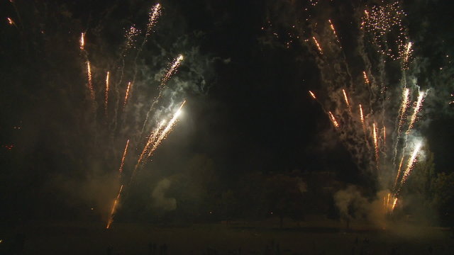 fireworks bottom