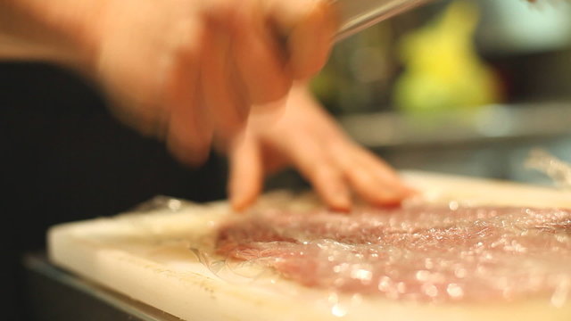Tenderizing meat