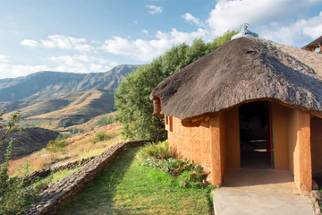 Plakat Traditional house in mountains