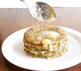 Sabudana Thalipeeth