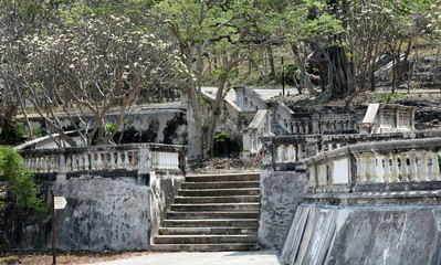 jardin publique...ko loi