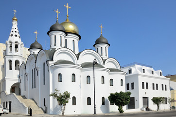 Fototapeta na wymiar Russian Orthodox Church in Havana, Cuba