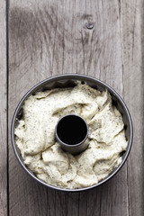 Mohnkuchen, Rührteig in Backform, Backen, Teig, Rührteig