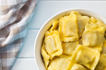 cooked ravioli pasta in bowl