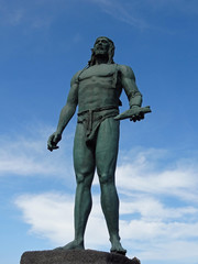 Statue