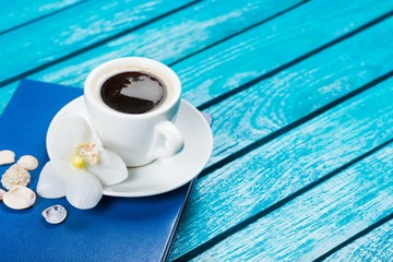 Cup. Cup of coffee and cake.
