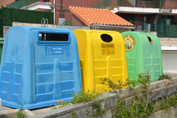 contenedores para el reciclaje de basura