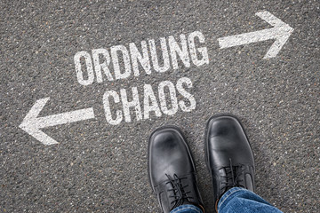 Entscheidung an der Kreuzung - Ordnung oder Chaos