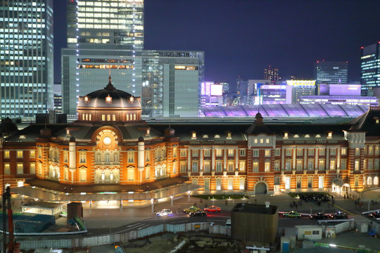 東京駅・夜景