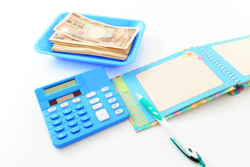 日本の紙幣と計算機