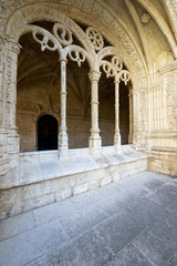 Fototapeta na wymiar Jeronimos Monastery