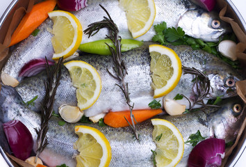 Cooking trout with lemon