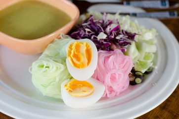 Fermented Rice Flour Noodles /kanom jeen