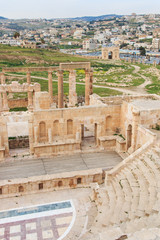 Fototapeta na wymiar Ruins of the ancient Jerash, in modern Jordan