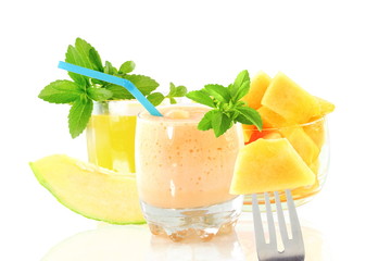 cantaloupe melon  smoothie or milkshake with fruit and stevia