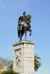 Monumento a San Martin en Montevideo