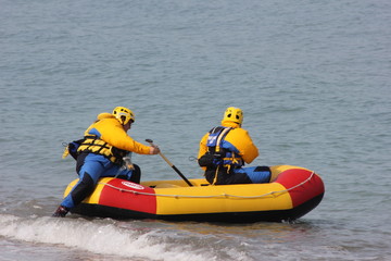 CANOA CANOTTO PROTEZIONE CIVILE VIGILI DEL FUOCO