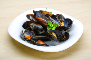Boiled mussels