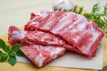 Raw pork ribs