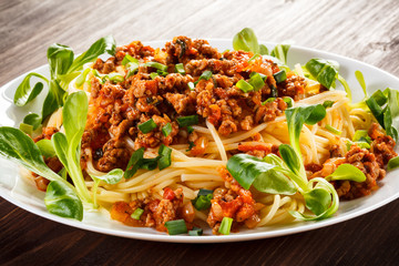 Pasta with meat, tomato sauce and vegetables