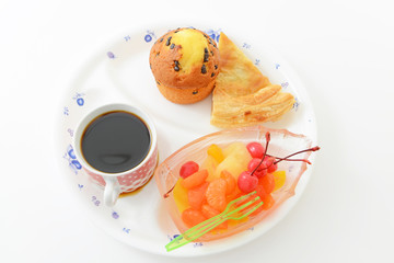 温かい珈琲とデザート