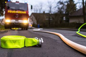 Feuerwehrauto am Einsatzort