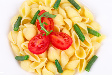 Spaghetti with tomato basil.
