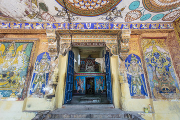 Colorful interior of the Sri Ranganathswamy Temple in Trichy (Toruchirappalli) in Tamil Nadu, South...