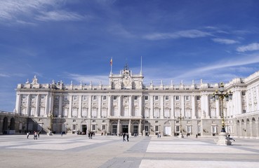 Fototapeta na wymiar Royal Palace in Madrid, Spain.